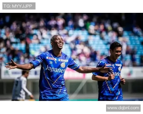 水户蜀葵迎战长崎航海全力争胜展现球队风采与实力对决